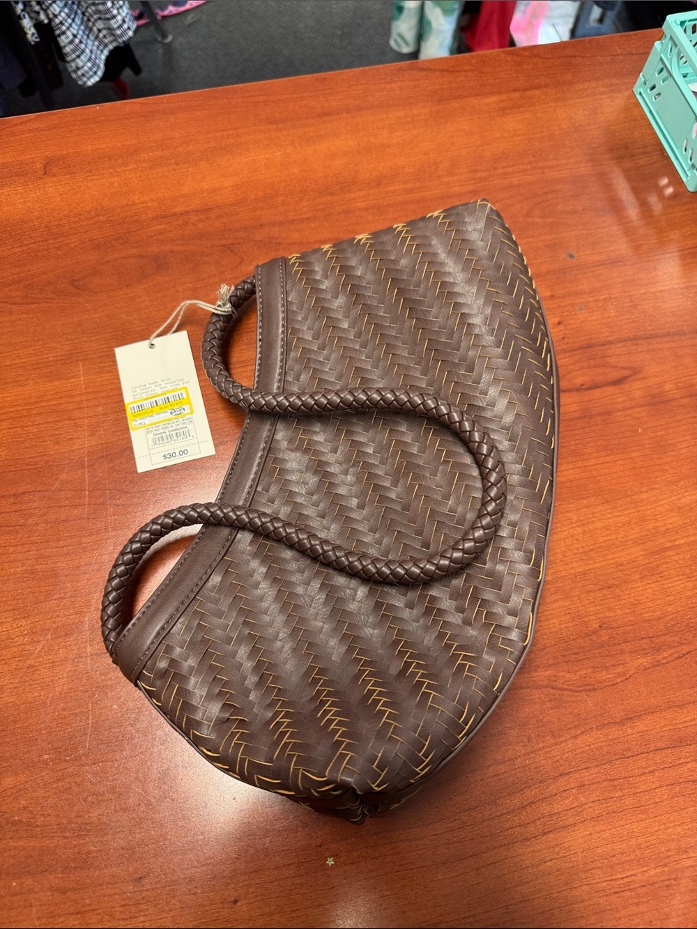 A new day woven shoulder bag // 081913 - Picture 1 of 1